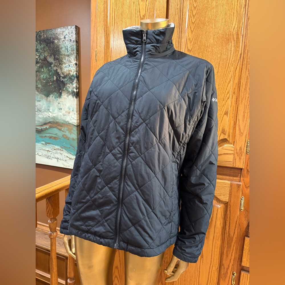 Columbia Black Jacket with Faux Fur Collar
